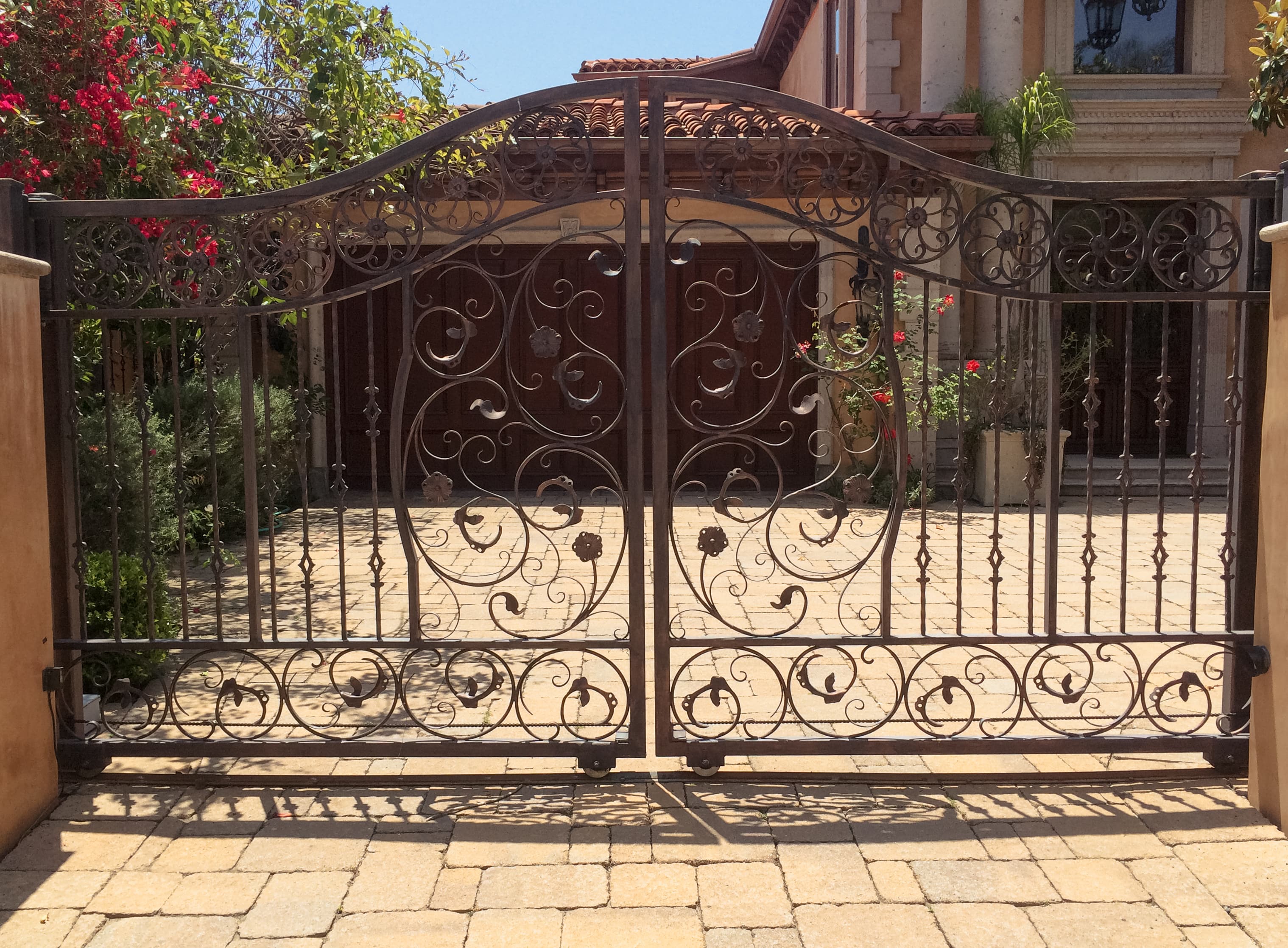 STEEL GATE